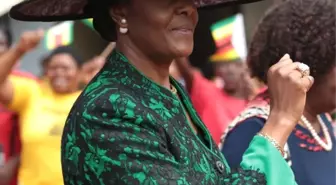 First Lady Mugabe, Zimbabve'ye Döndü