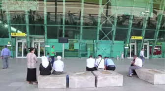 Kosova ve Arnavutluk'tan İlk Hacı Kafileleri Yola Çıktı - Tiran /