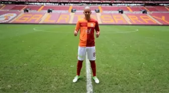 Feghouli Kimi Kesecek?