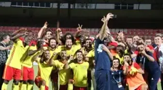 3 İsimle Daha Yollar Ayrıldı