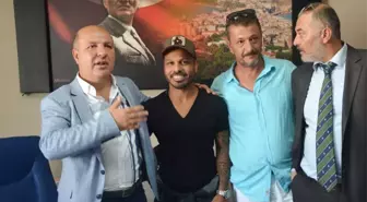 Ünlü Futbolcu Alanzinho Sinopspor'da