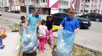 Başkan Yikit, Çocuklarla Çöp Topladı