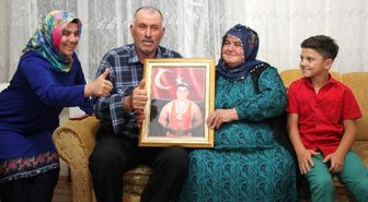 Rıza Kayaalp'in Dünya Şampiyonluğu Ailesini Sevince Boğdu