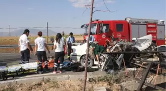 Bayram Tatili Yolunda Kaza: 1 Ölü, 1 Yaralı