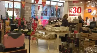 Piazza'nın Yeni Mağazalarında Açılışa Özel İndirimler