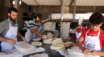 Suriye'de Kurulan 'Zafer Ekmek Fırını' Üretime Başladı