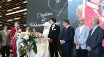 Bakan Elvan Nikah Şahidi Oldu