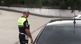 Polis Memuru Antrenör, Şampiyonlar Yetiştiriyor