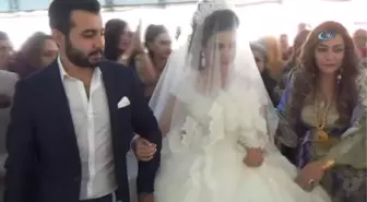 Vali Toprak, Şehidin Kızı İçin Nikah Şahitliği Yaptı