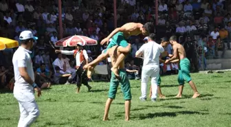 Afşin Eshab-ı Kehf Karakucak Güreş Festivali Başladı