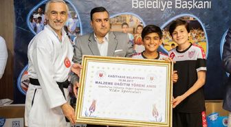 Kağıthane Belediyesi'nden Amatör Spor Kulüplerine Malzeme Desteği