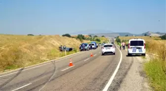 Manisa'da Düğün Konvoyunda Kaza, 1 Ölü, 5 Yaralı