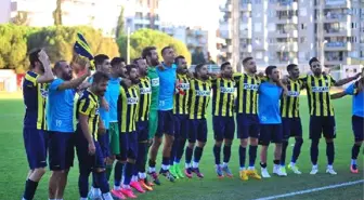 Menemen Belediyespor Gol Şovla Başladı