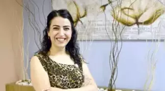 Esma, Obezite Cerrahisiyle 110 Kilodan 65 Kiloya İndi