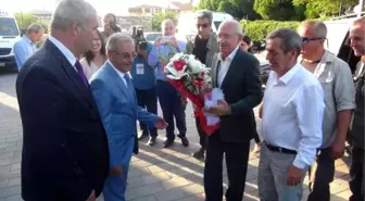 Kılıçdaroğlu'ndan Şehit Ailelerine Taziye Ziyareti