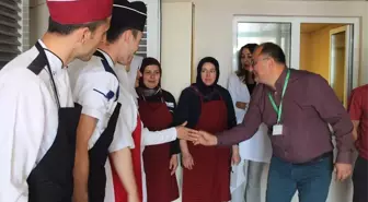 Üniversite Hastanesi İdaresi, Personel ve Hastaların Bayramını Kutladı