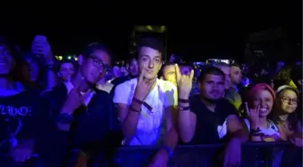 Zeytinli Rock Festivali Sona Erdi