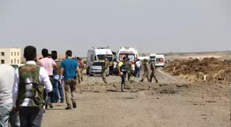 Diyarbakır'da Askeri Aracın Geçişinde Patlama: 2 Şehit