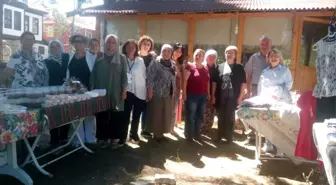 Girişimci Kadınlar, İhtiyaç Sahipleri İçin Kermes Düzenledi