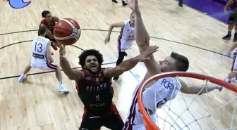 Letonya İlk Galibiyetini Aldı