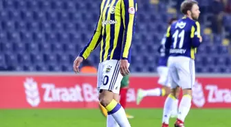 Van Persie: Dizimde Ufak Bir Sakatlığım Var