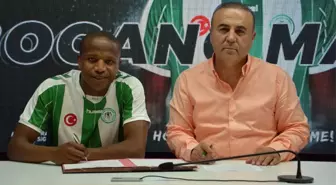 Atiker Konyaspor, Lebogang Manyama ile 3 Yıllığına Anlaştı