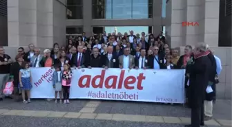 İstanbul Adalet Sarayı'nda Avukatlardan 23. 'Adalet Nöbeti'