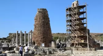 Perge'nin Helenistik Kuleleri Restore Ediliyor