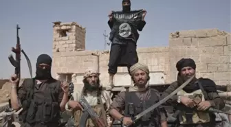 Rusya, DEAŞ'ın 'Savunma Bakanı'nı Öldürdü
