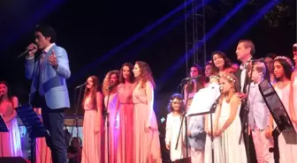 Bozcaada'da 18'nci Kültür, Sanat ve Bağbozumu Festivali Başladı