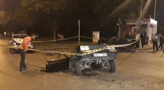 Kağıt Gibi İkiye Bölünen Otomobilden Sağ Çıktı