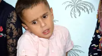 Küçük Ernes'in İşitme Cihazını Çaldılar