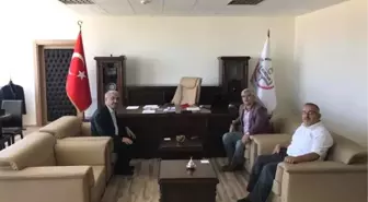 MEB İl Müdürü'nün Makamında Atatürk Portresi Yok' Önergesi