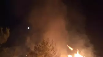 Tekirdağ'da 2 Bin Balya Saman Kül Oldu