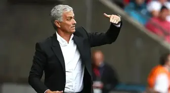 Jose Mourinho'dan Seleflerine Sert Eleştiri