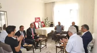 Kılıçdaroğlu'ndan Şehit Ailesine Taziye Ziyareti