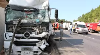 Zonguldak'ta 3 Araçlı Zincirleme Kaza: 3 Yaralı