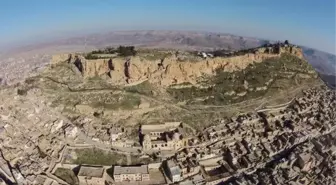 Sivillere Kapalı Mardin Kalesi'nde Arkeolojik Kazı Yeniden Başladı