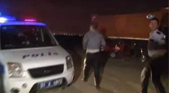 Adana'da Acemi Şoför Otomobiliyle Sulama Kanalı Düştü: 1 Ölü 2 Yaralı