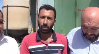 Bursa Para Dolu Cüzdan Buldu Sahibine Teslim Etti