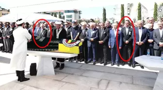 Fenerbahçe Cenazesinde, Aziz Yıldırım'la Ali Koç Yan Yana Gelmedi