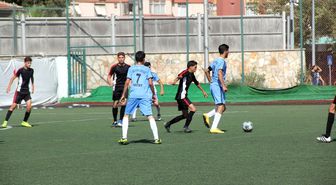 Suriyeli Çocuklar Futbol Turnuvasında Buluştu