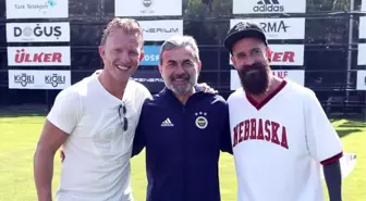 Fenerbahçe Antrenmanının Konukları Kuyt ve Meireles