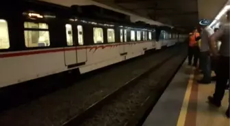 Metronun Önüne Atladığı İddia Edilen Bir Kişi Feci Şekilde Can Verdi