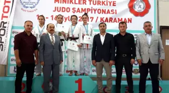 Minikler Türkiye Judo Şampiyonası Başladı