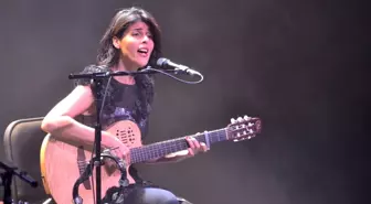 Souad Massi, Zorlu Psm'de Konser Verdi