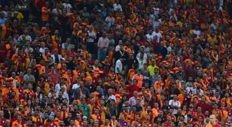 Galatasaray Tribünlerinden Ramazan'a Tepki