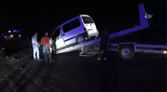 Kaza Mahalline Giden Asker Yoldaki Dev Çukura Düştü