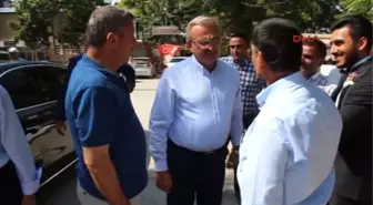 Burdur Valilerden Genç Çifte Kutlama