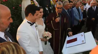 Baykal, Nikah Şahidi Oldu